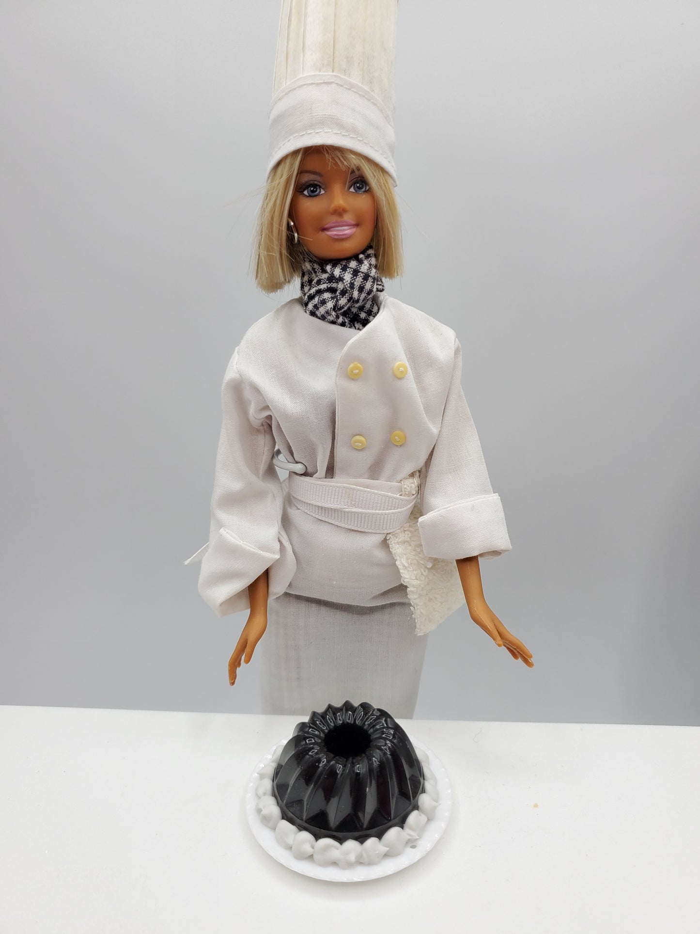 Black Jello Mold for Dolls