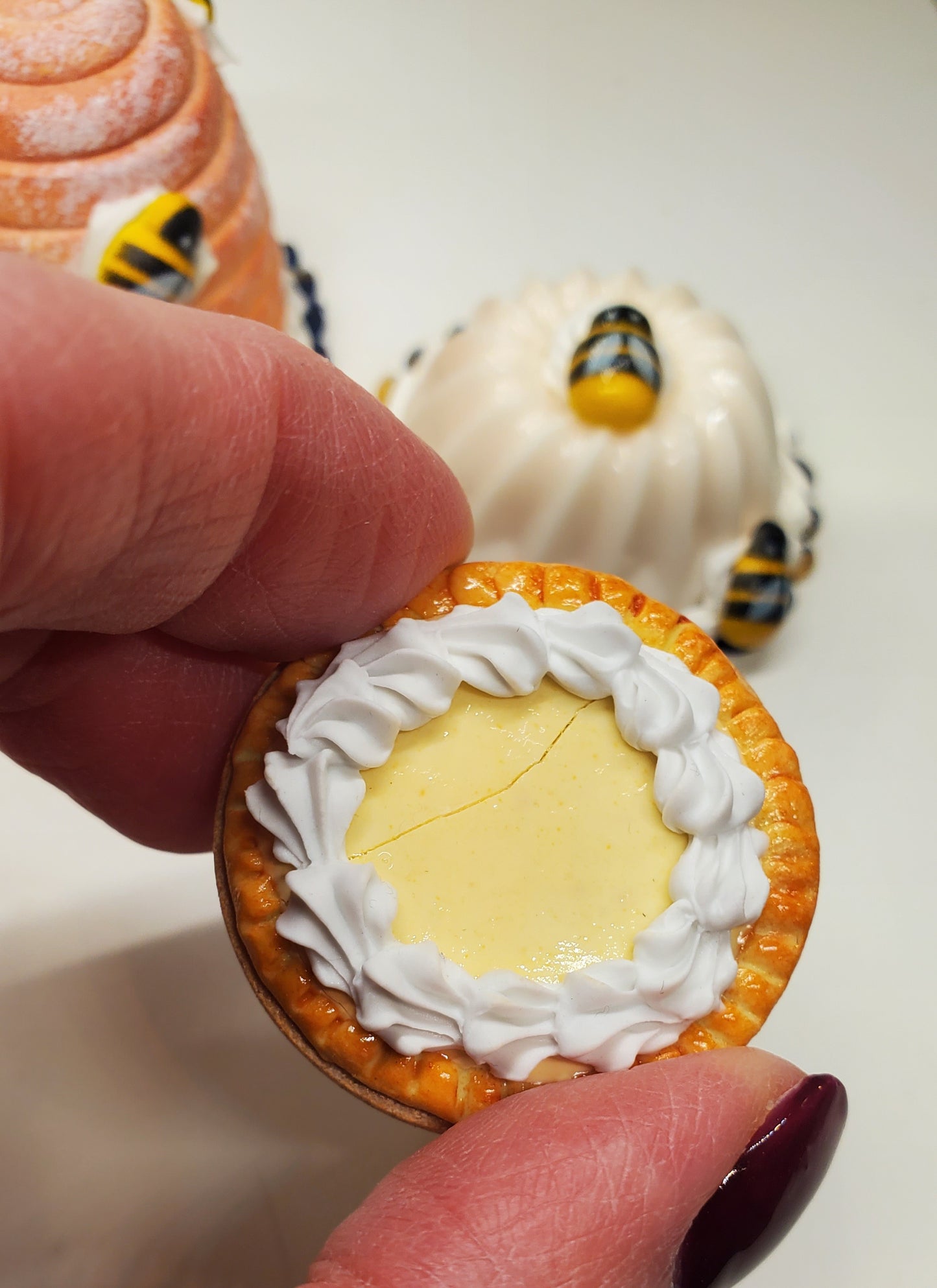 Bee Hive Themed Dessert Set