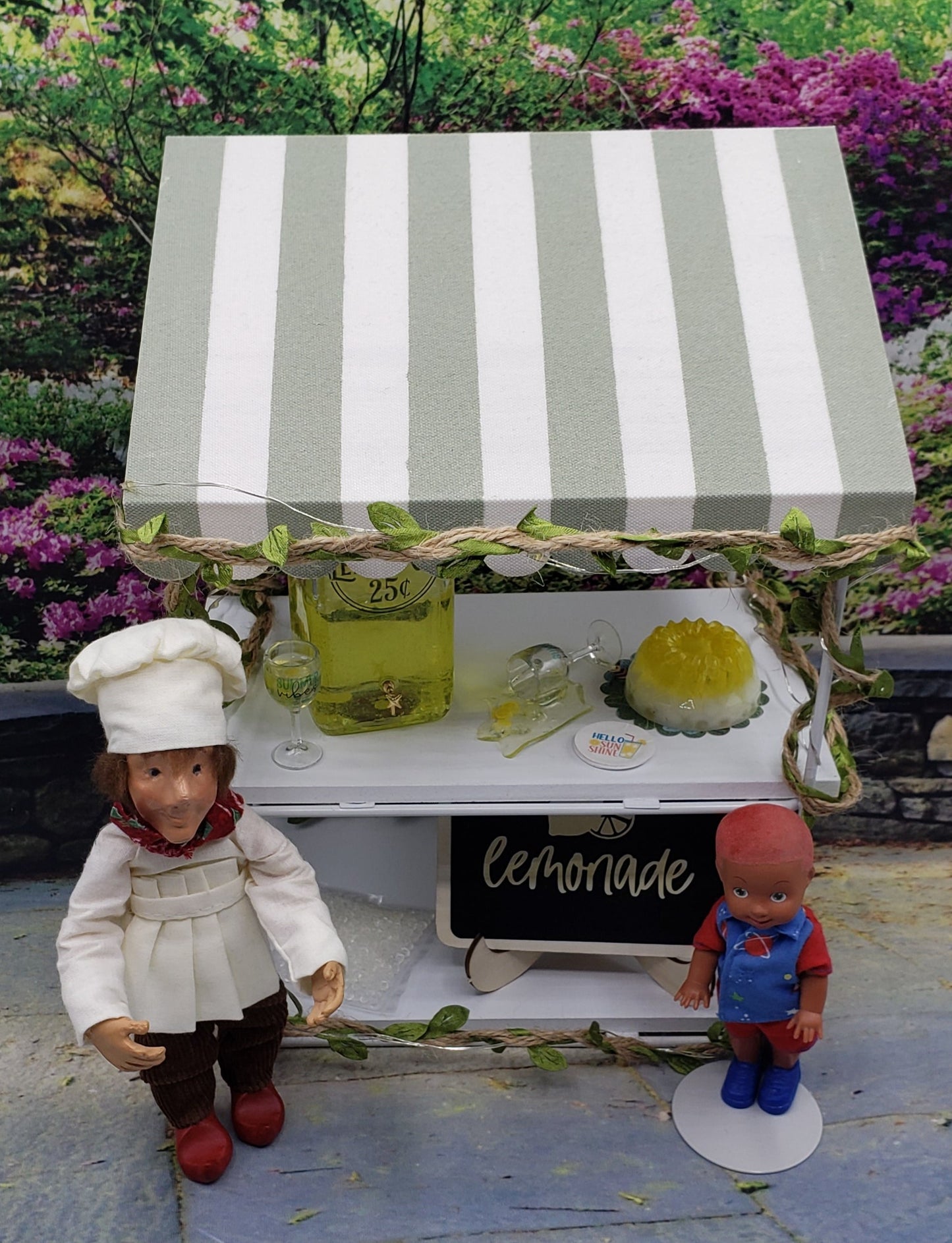 Kelly Doll and a Kindle Chef with Lemonade Stand