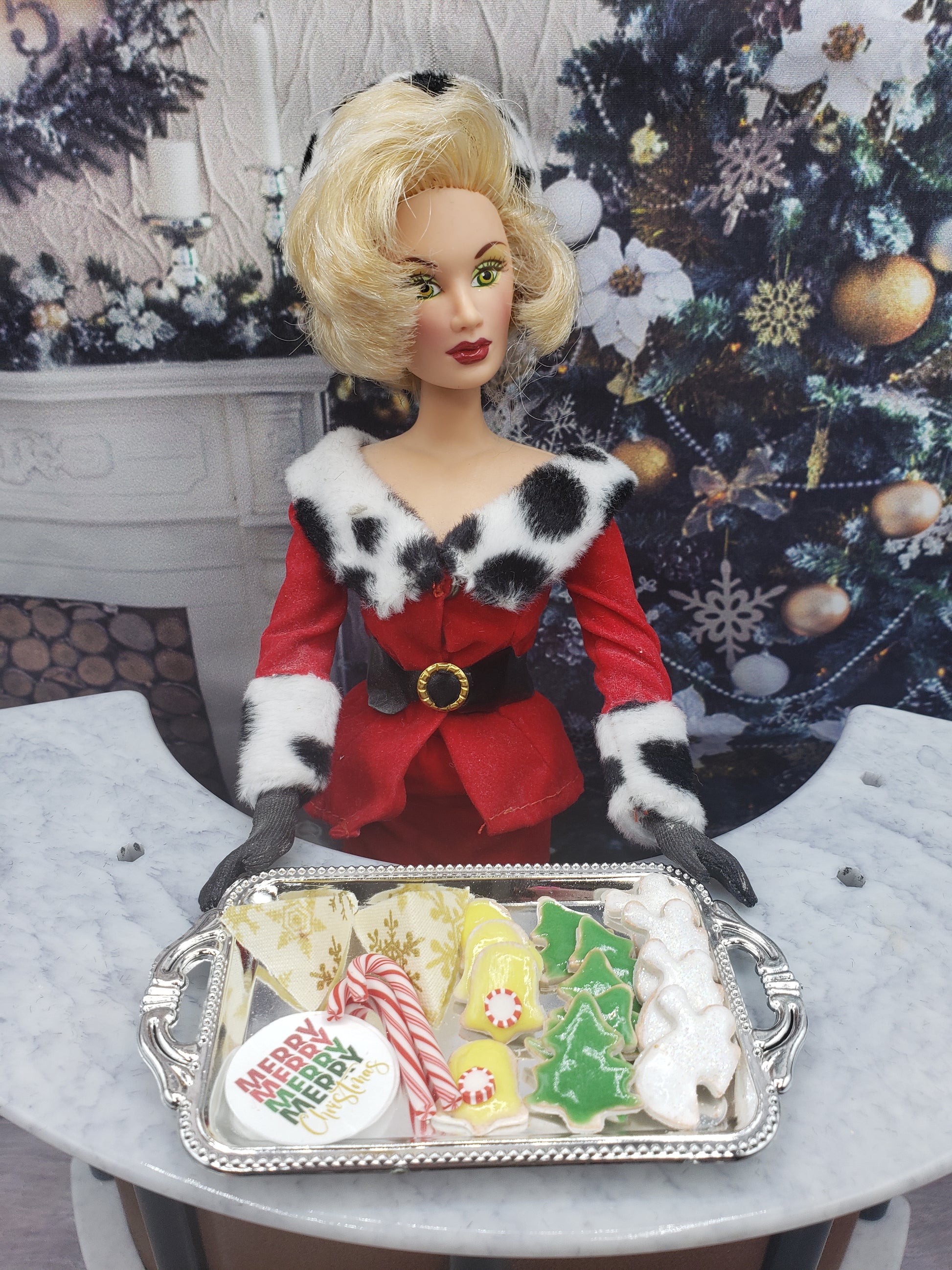 Barbie with a Christmas Cookie Tray