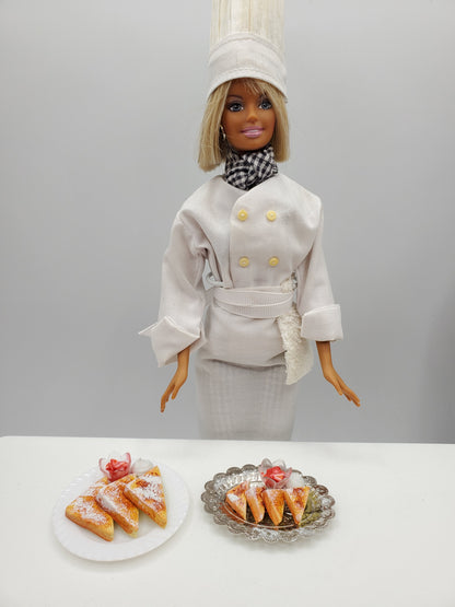 French Toast With Strawberries For Dolls