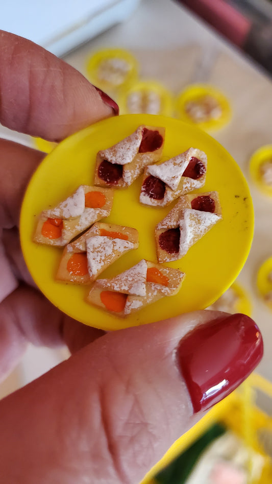 Koloche Plate for 1:6 scale Dolls Mini Food