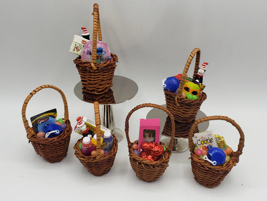 Miniature easter baskets