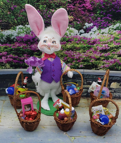 Easter bunny with baskets