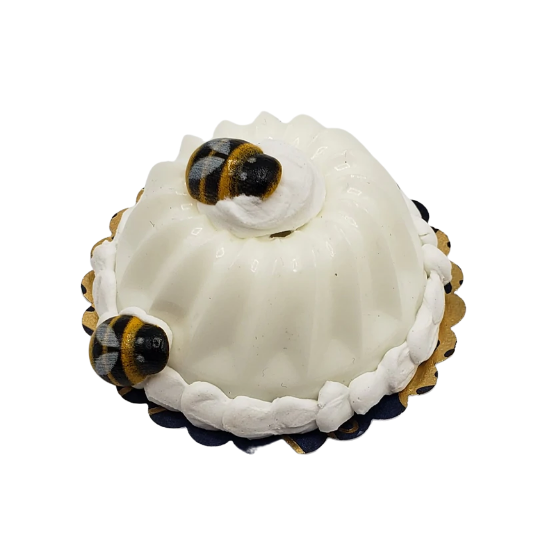 jello with bees